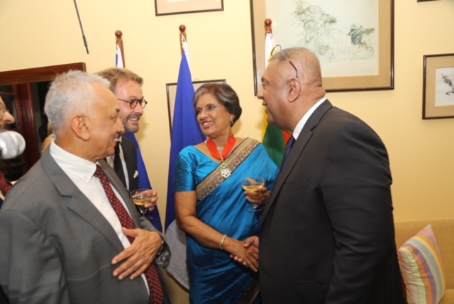 Chandrika Kumaratunga receives high Honour of Commanduer de la Legion d’Honneur from French Government