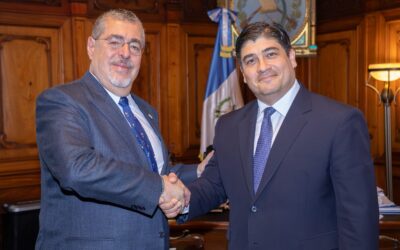 Former President Alvarado meets with President Arévalo in Guatemala