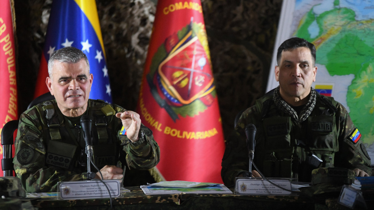 ¿Qué papel jugará el ejército en Venezuela ante la nueva estrategia de Donald Trump?